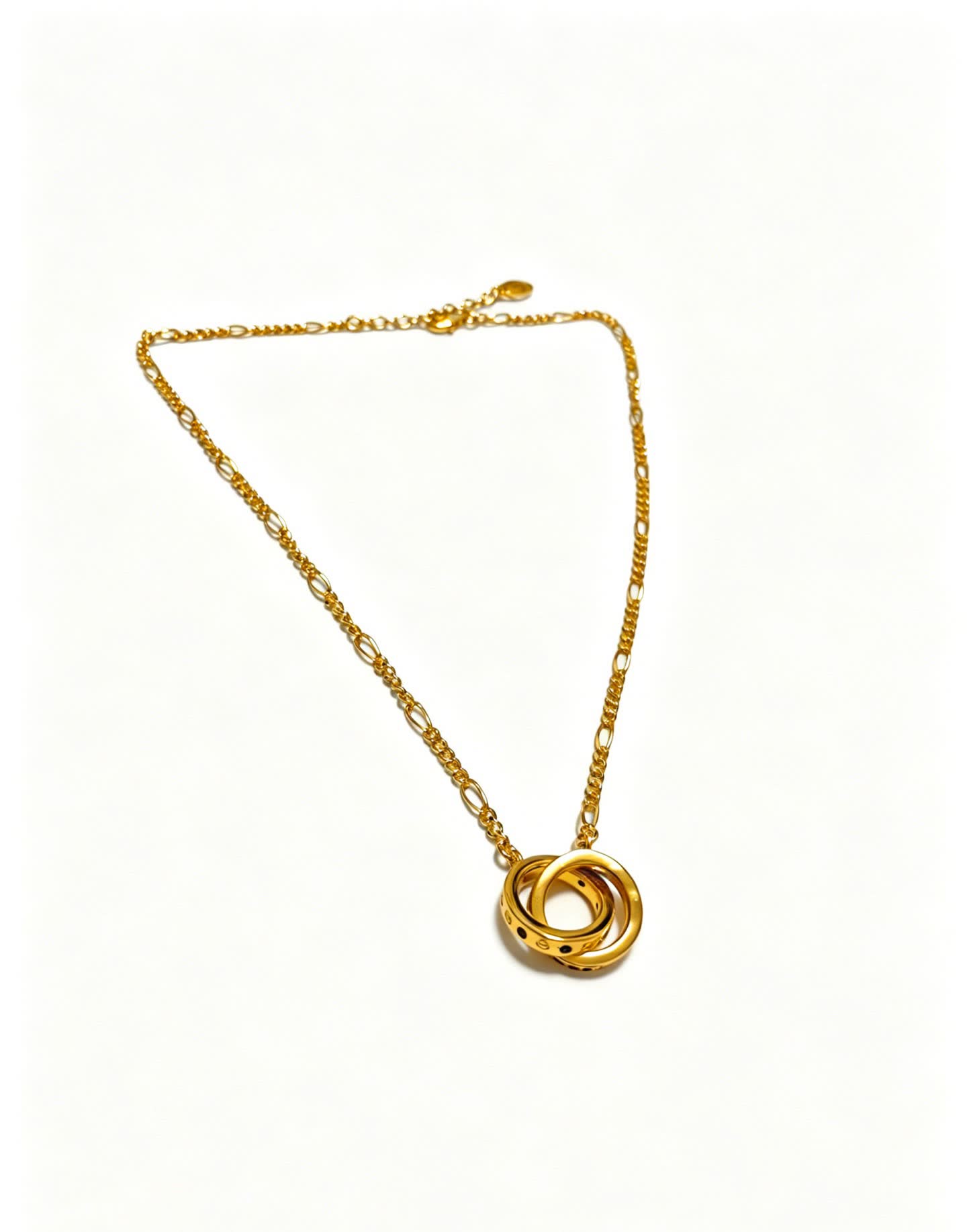 Cartier Gold Interlocking Rings Necklace