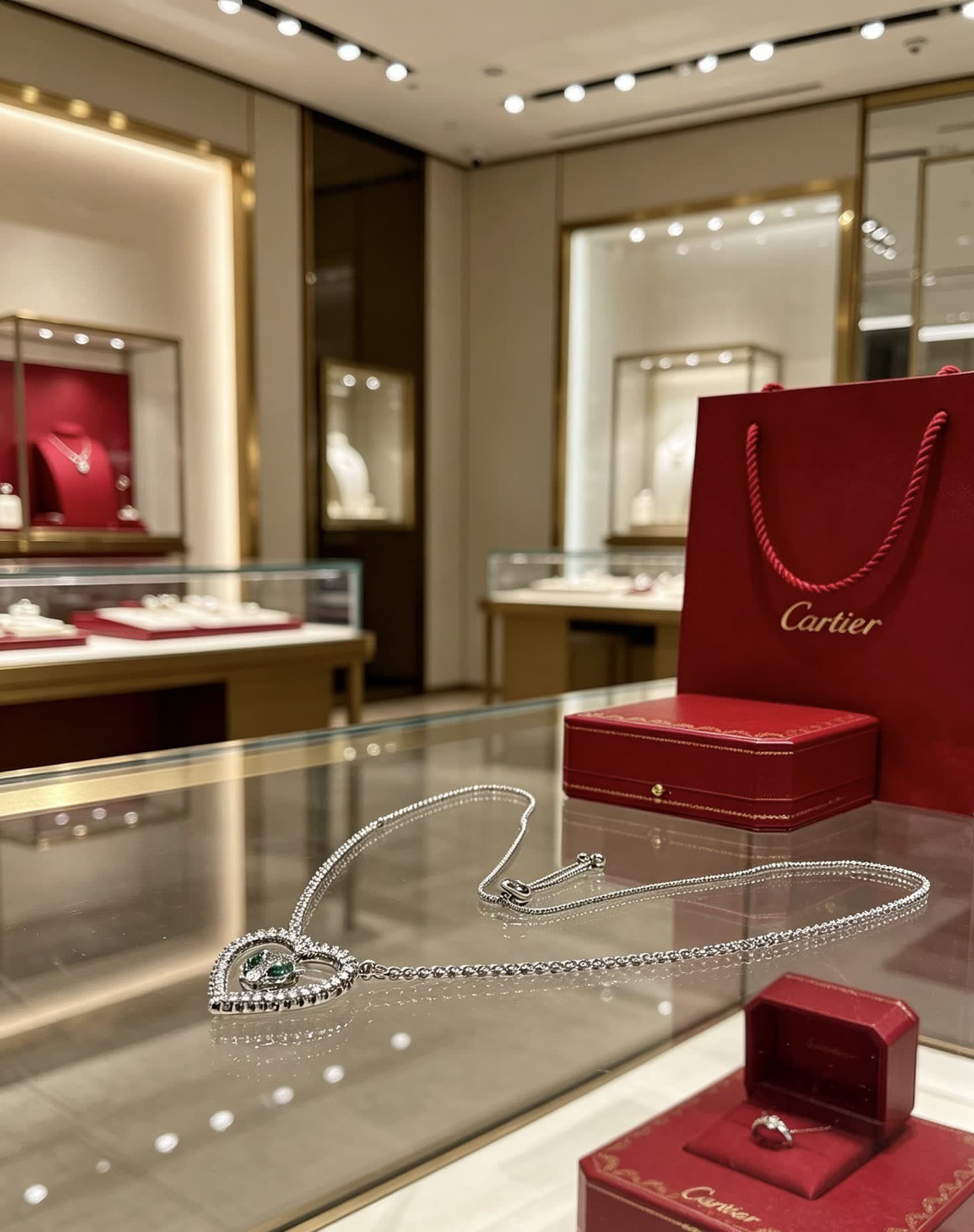 Cartier Panthere de Cartier Heart-Shaped Diamond Necklace