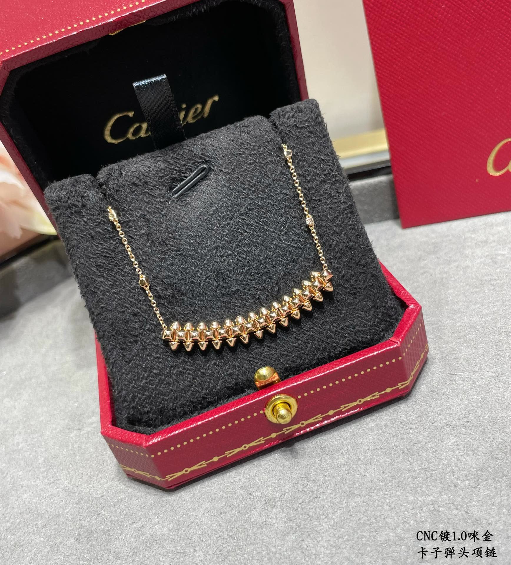 Cartier CNC 18K Gold Plated Star Shape Collarbone Chain Necklace