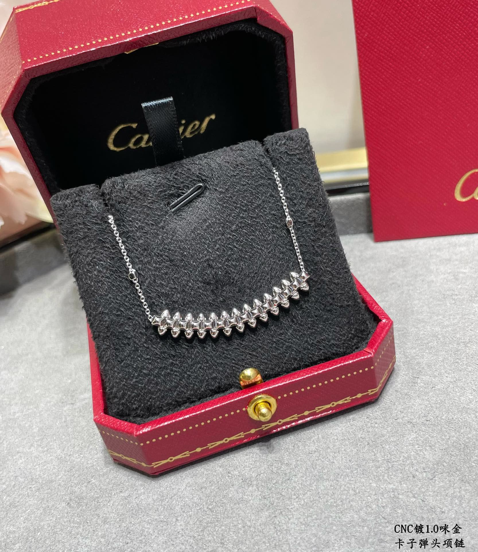 Cartier CNC 18K Gold Plated Star Shape Collarbone Chain Necklace