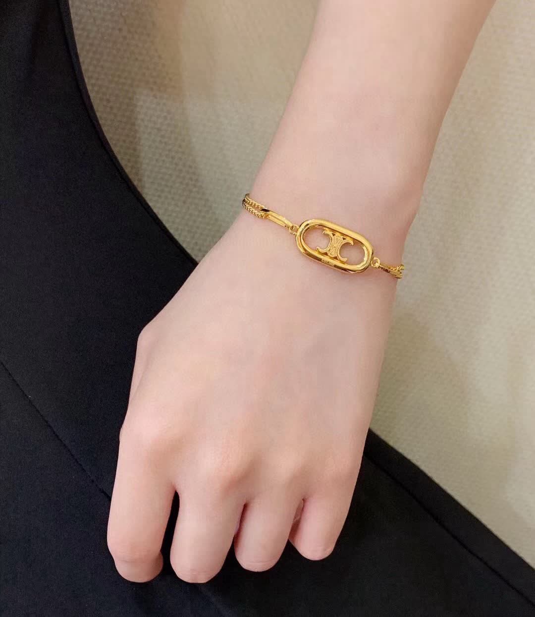 Chanel CC Logo Gold Necklace
