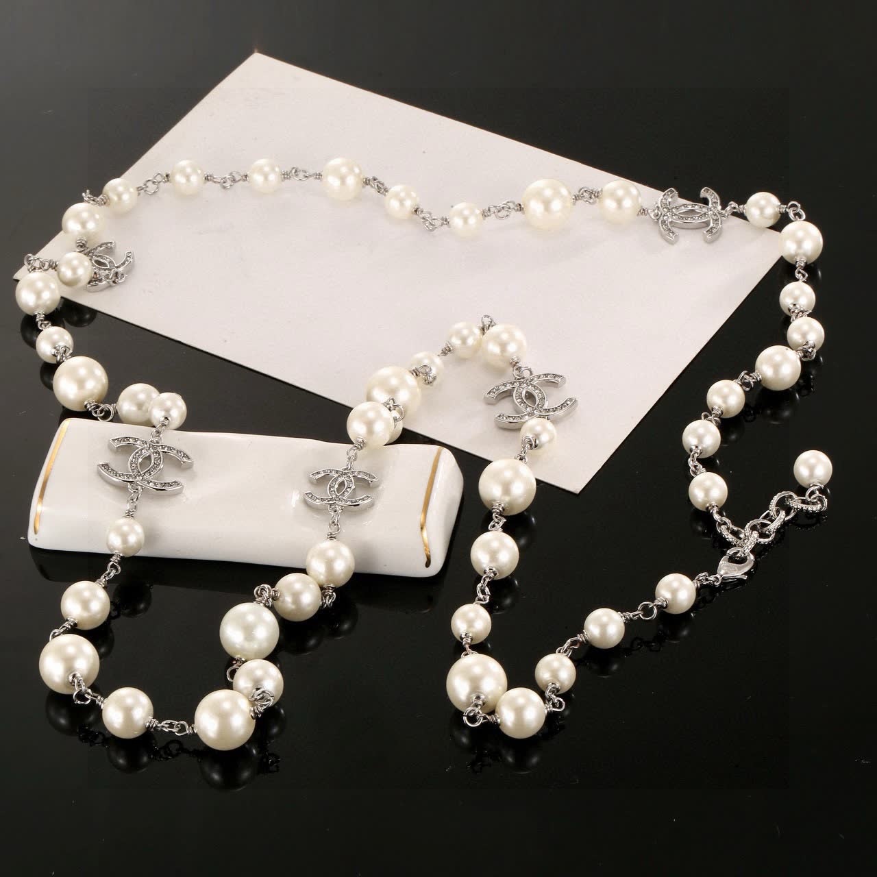 Chanel Pearl Necklace Set