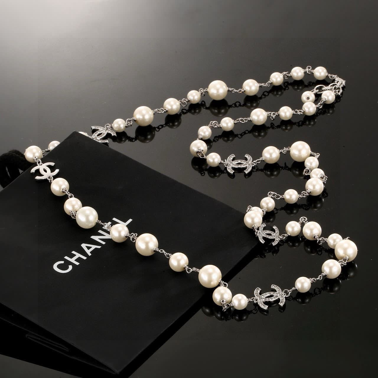 Chanel Pearl Necklace Set