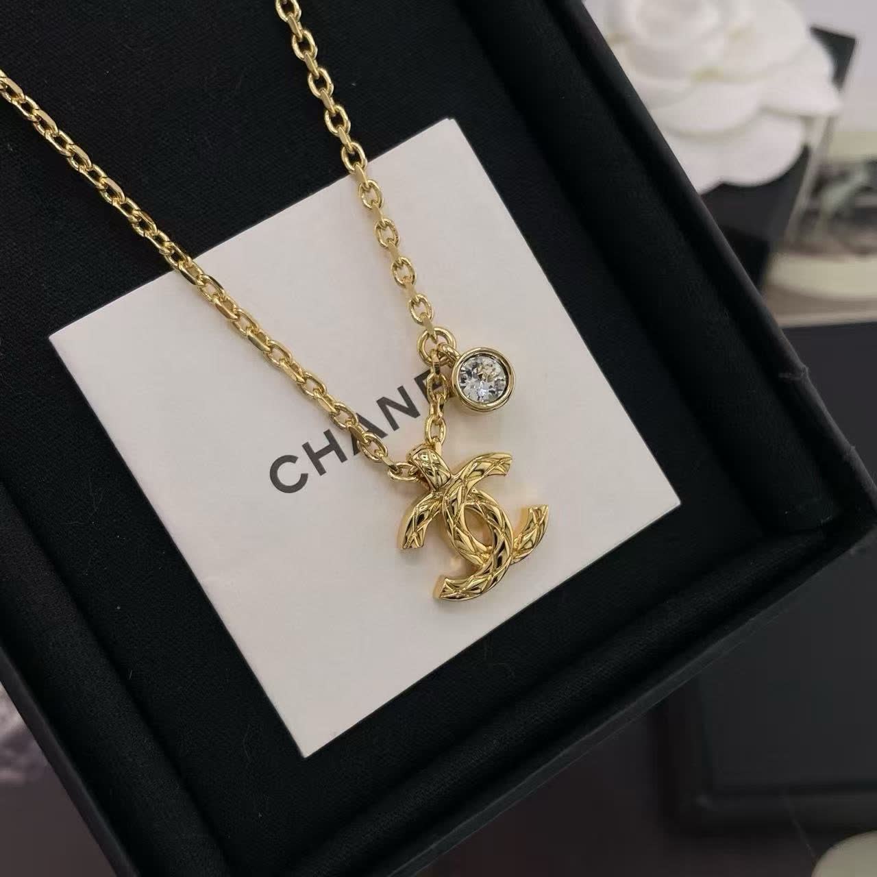 Chanel CC Logo Gold Plated Necklace with Crystal