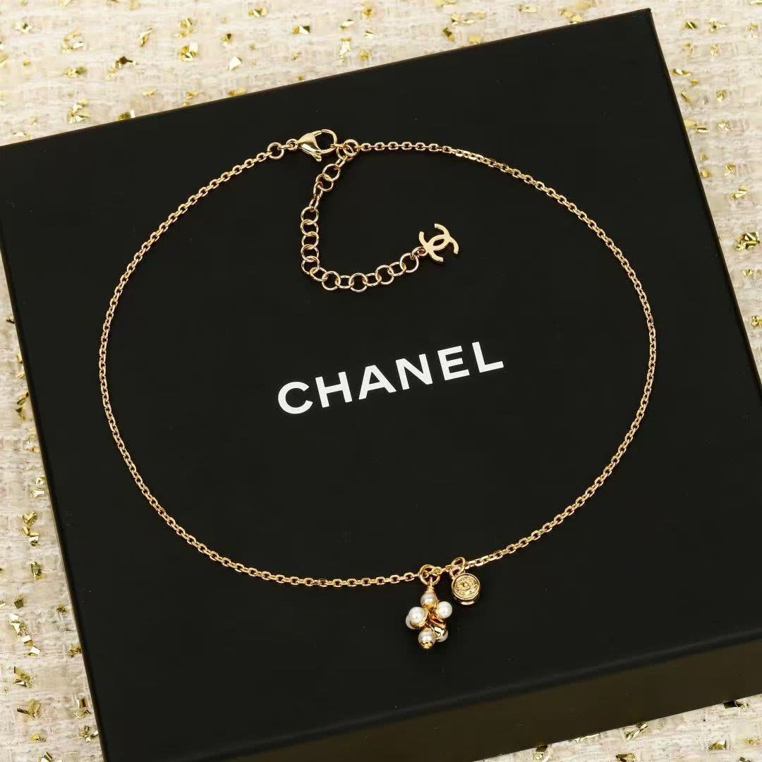 Chanel Anklet with Pearls and Coin Charm Chanel Anklet with Pearls and Coin Charm
