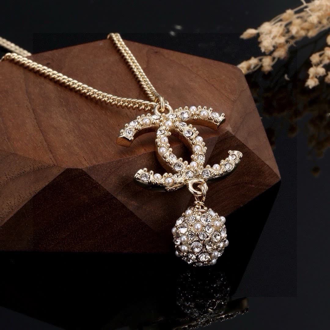 Chanel CC Logo Crystal Pendant Necklace