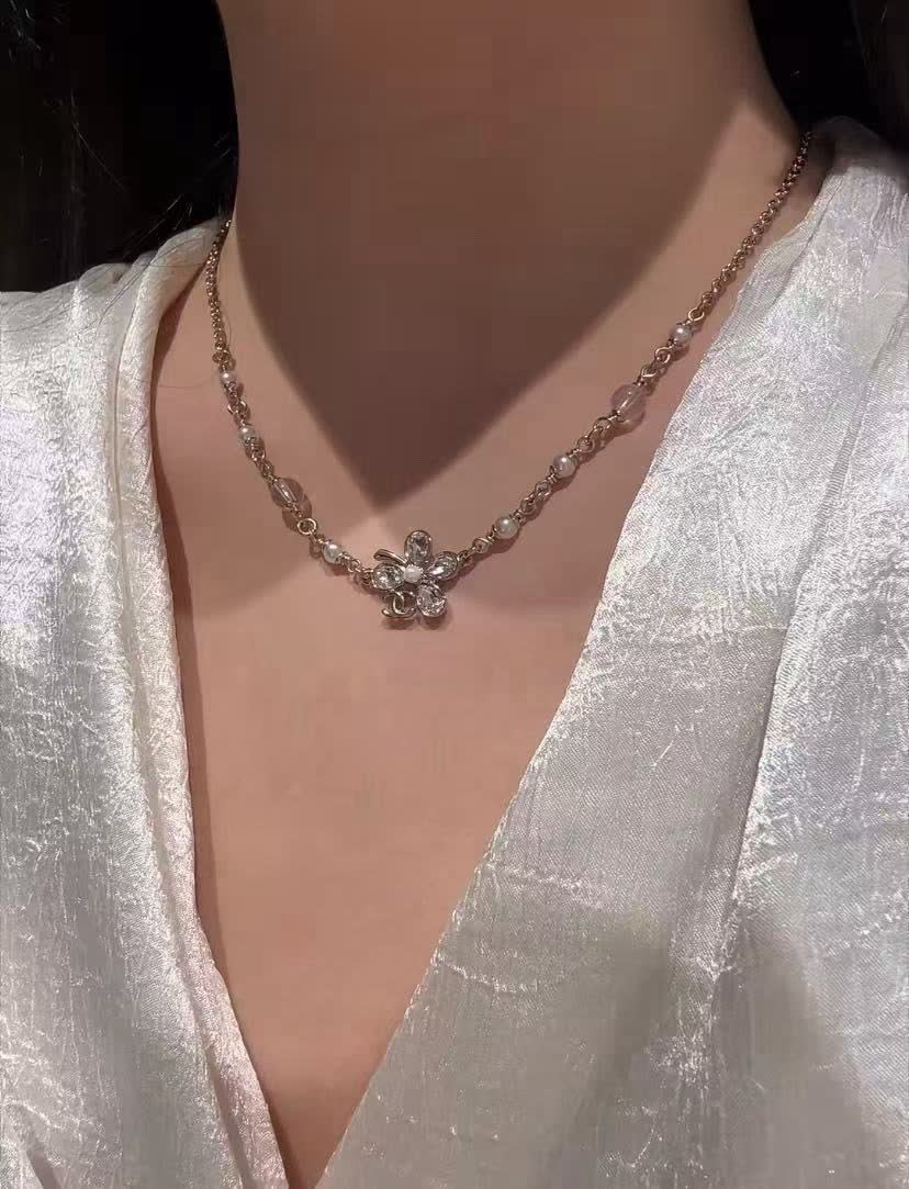Chanel Silver Tone Crystal and Pearl Necklace
