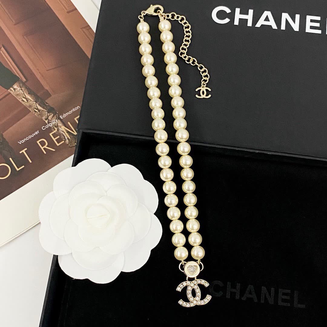 Chanel Pearl Necklace with CC Pendant