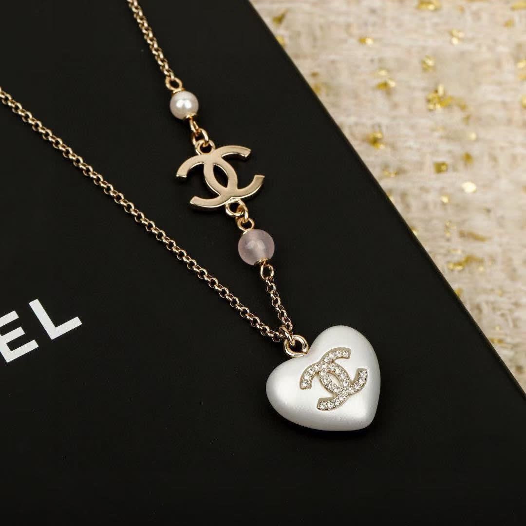 Chanel CC Heart Pendant Necklace