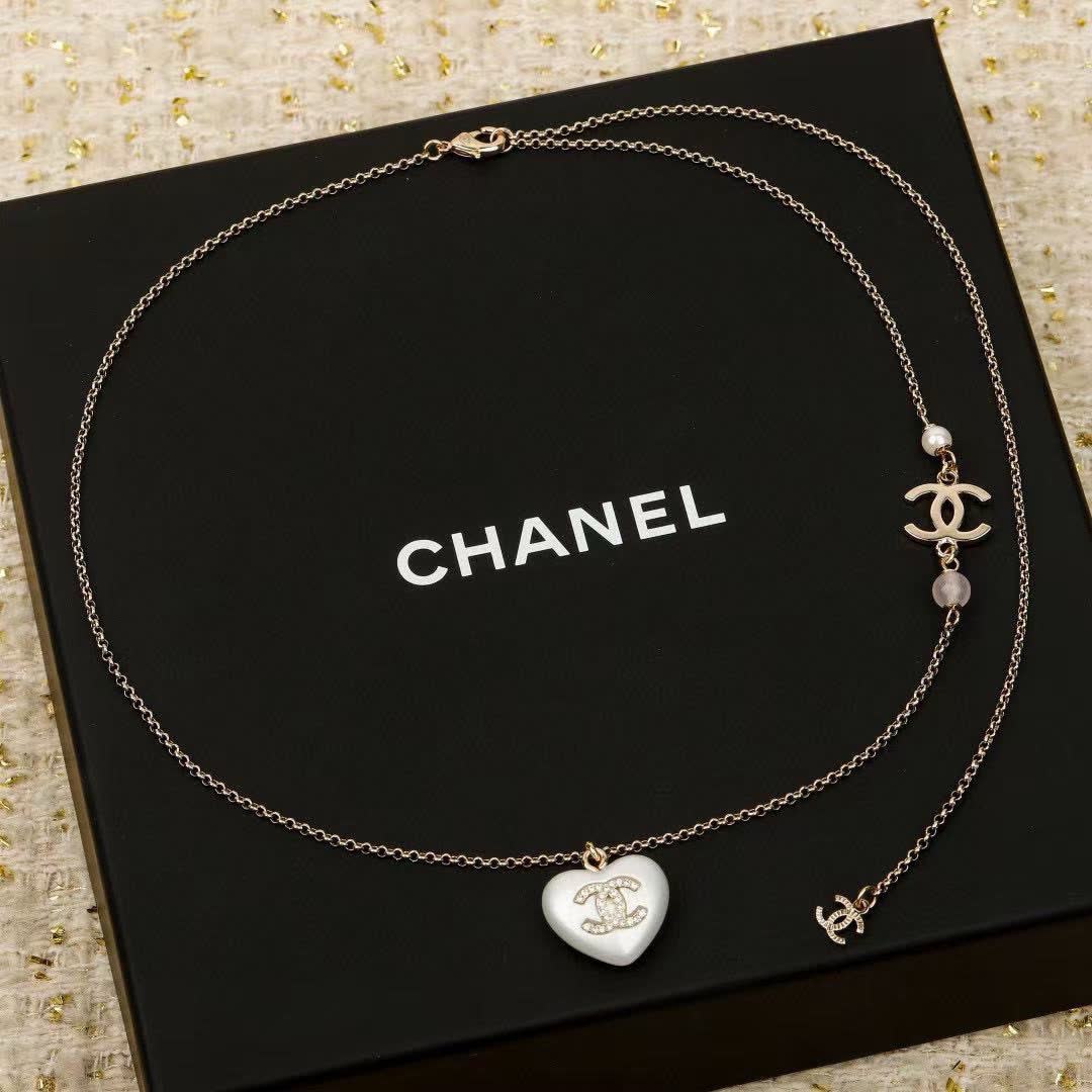 Chanel CC Heart Pendant Necklace