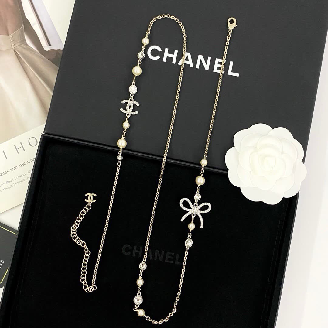 Chanel CC Pearl Chain Necklace