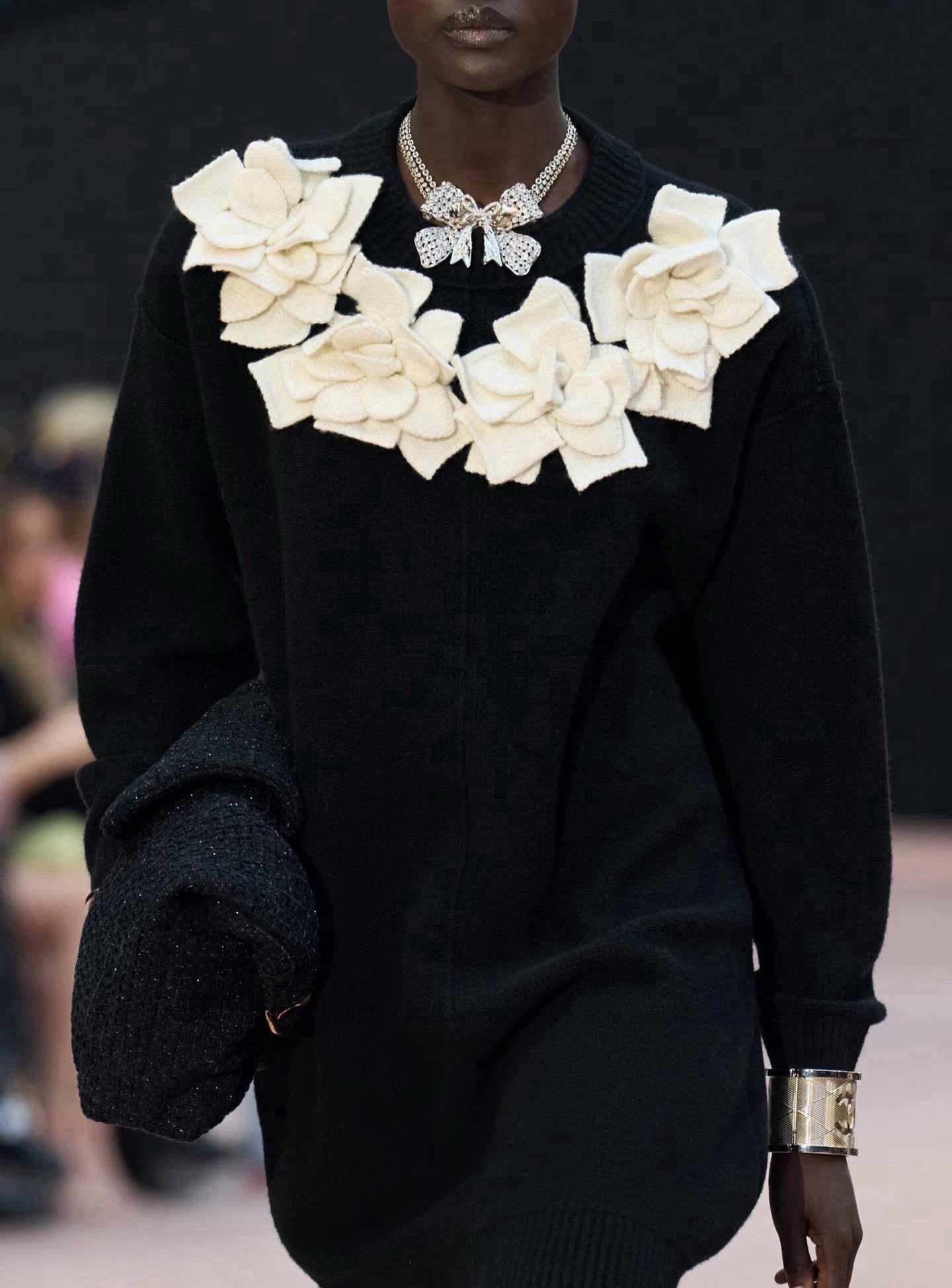 Chanel Silver Bow Statement Necklace