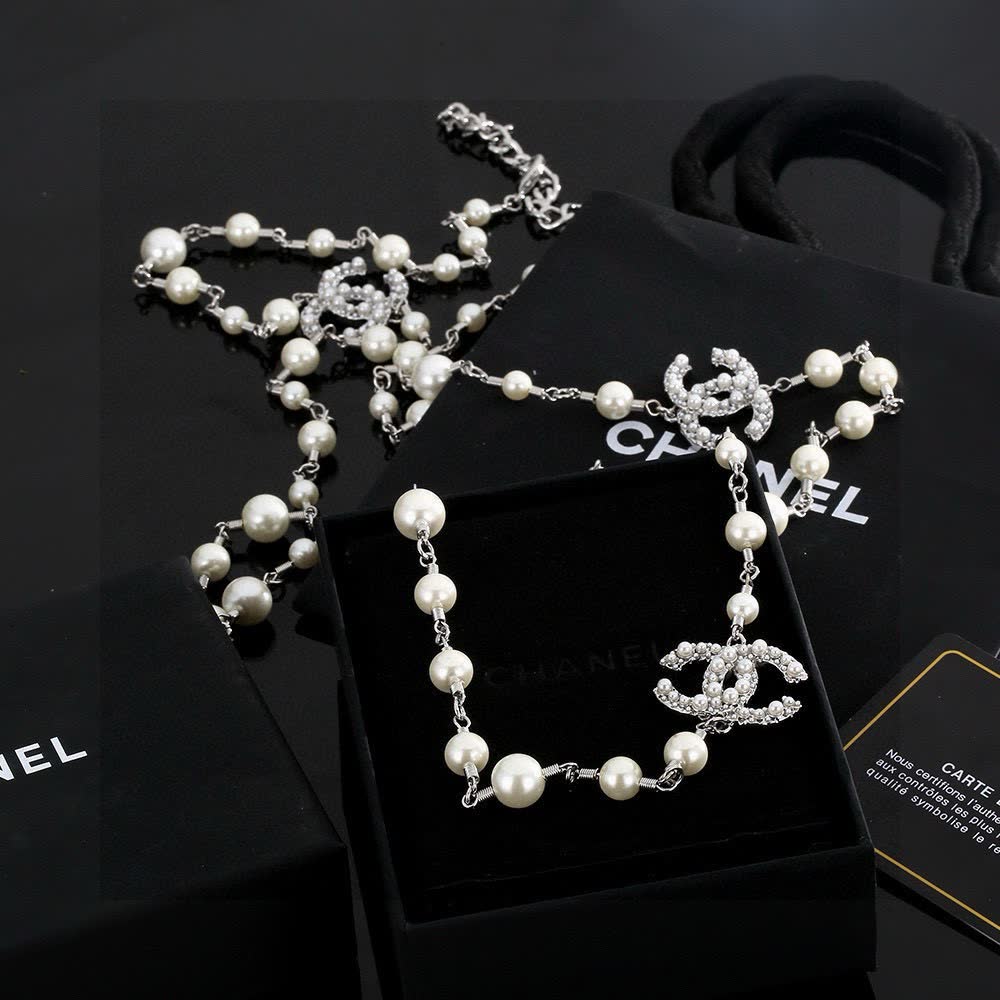 Chanel Pearl & CC Logo Necklace