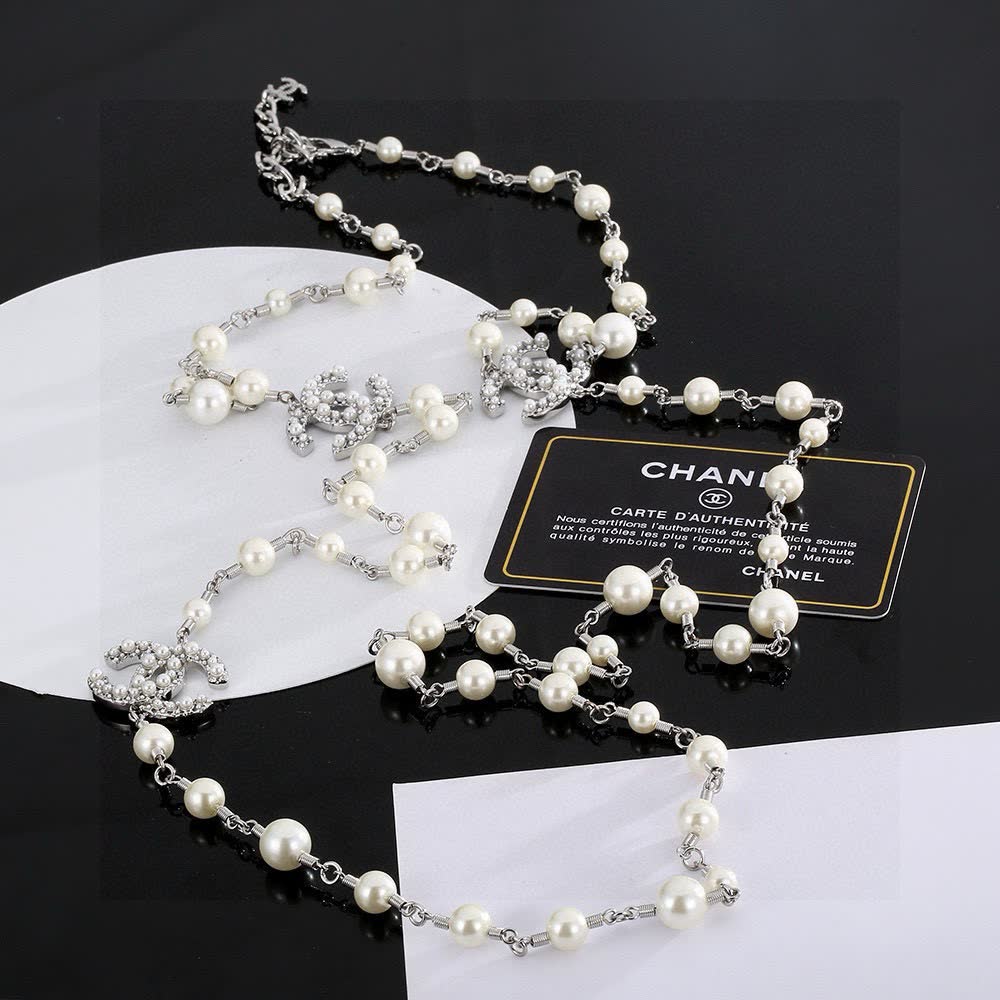 Chanel Pearl & CC Logo Necklace