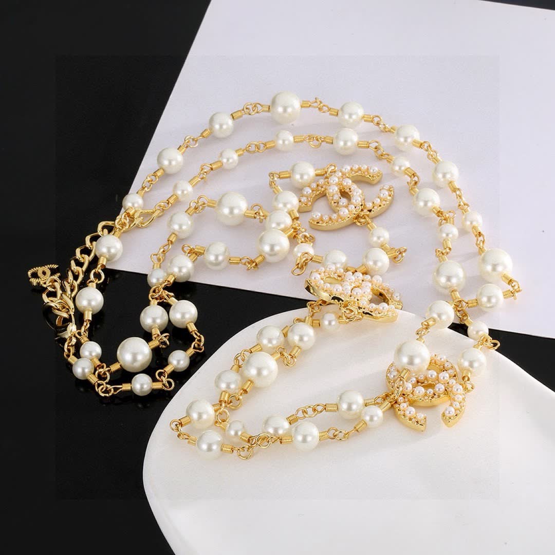 Chanel Pearl & CC Logo Necklace
