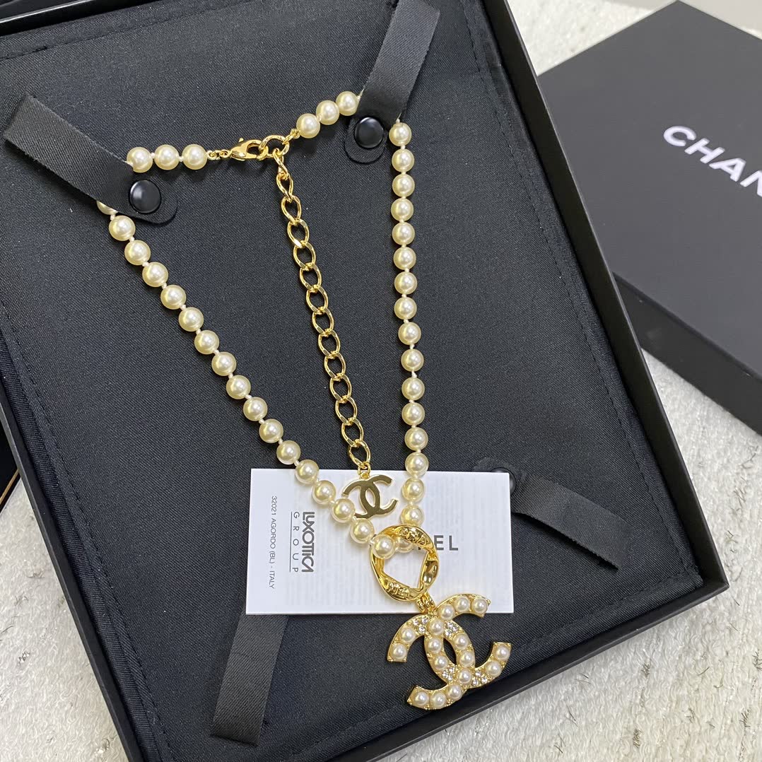 Chanel Pearl Necklace with CC Pendant