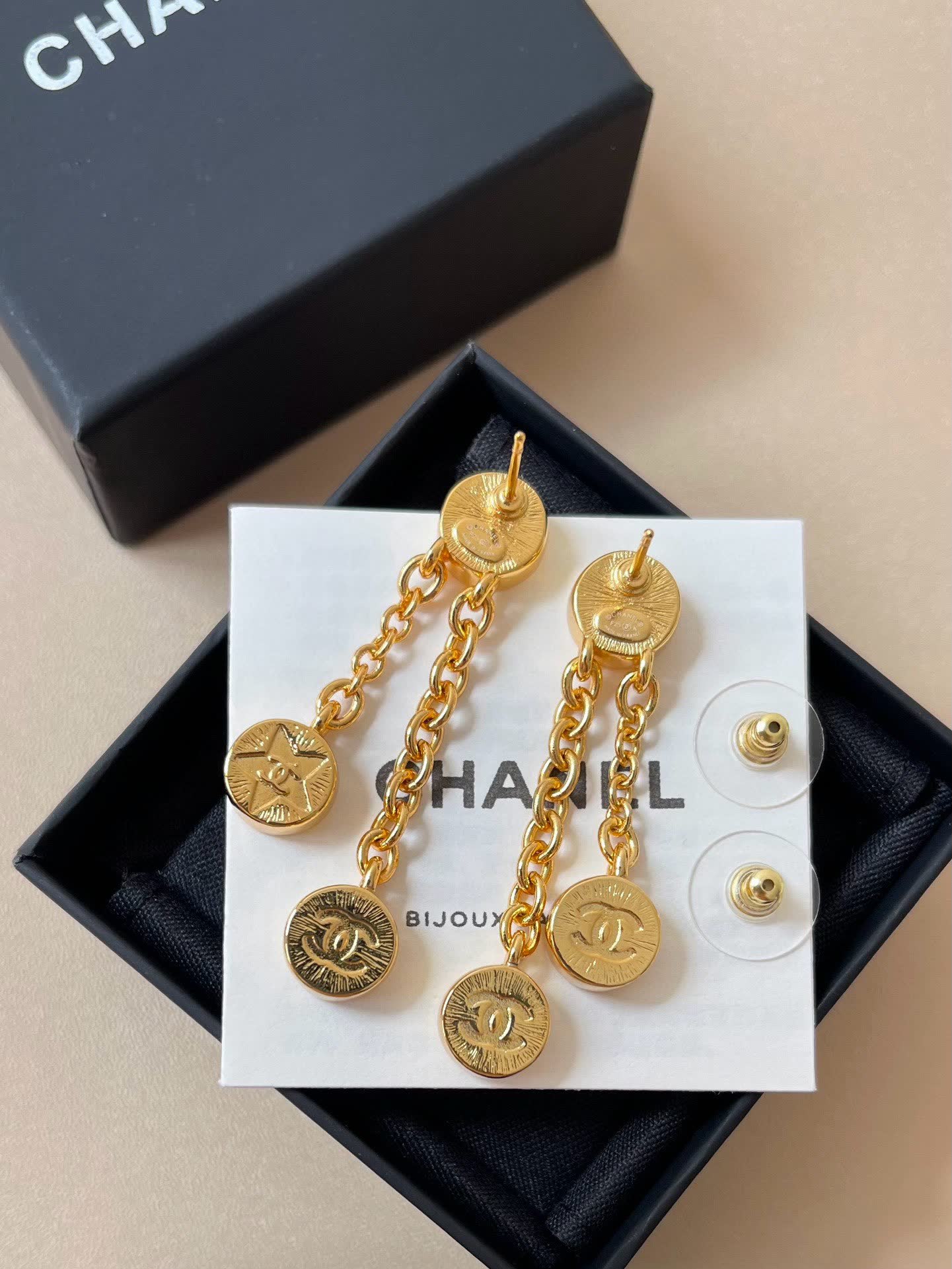 Chanel CC Logo Pearl and Star Necklace