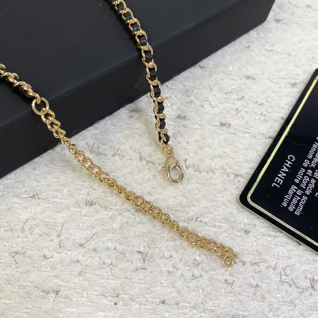 Chanel Heart Pendant Necklace