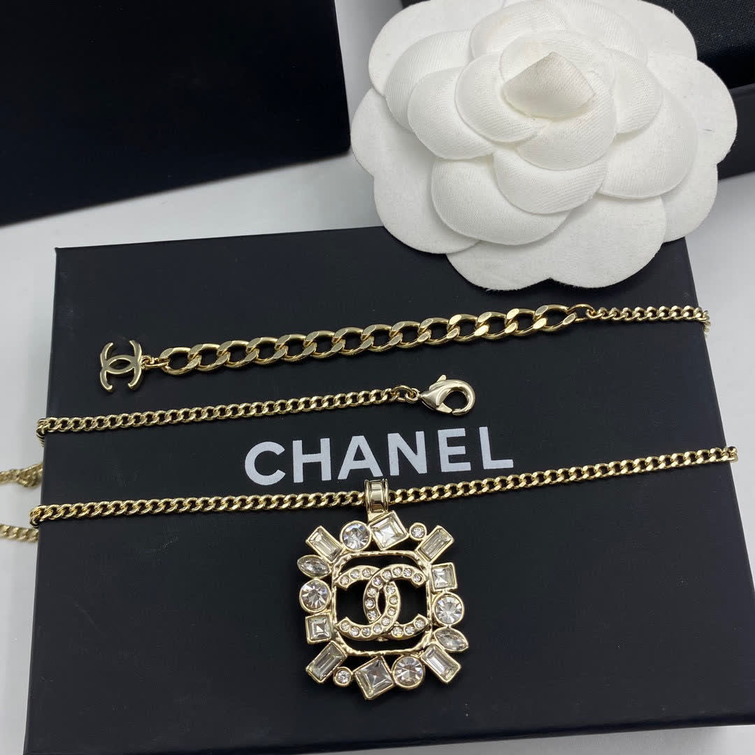 Chanel CC Logo Crystal Pendant Necklace