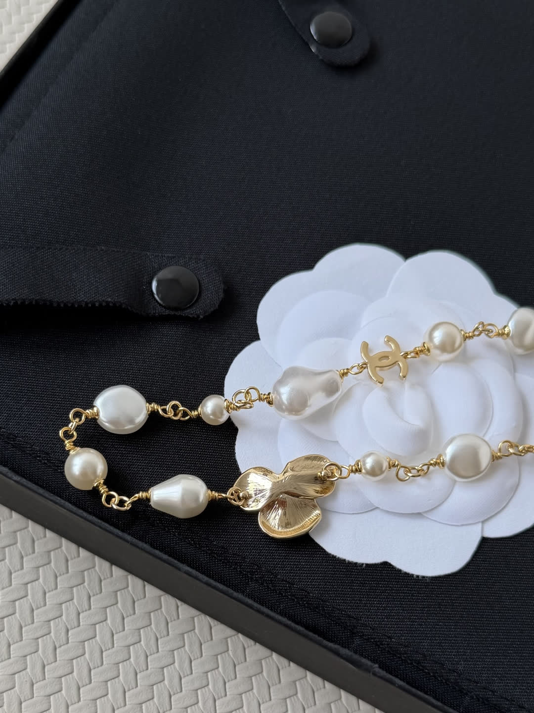 Chanel Elegant Pearl and Enamel Flower Necklace