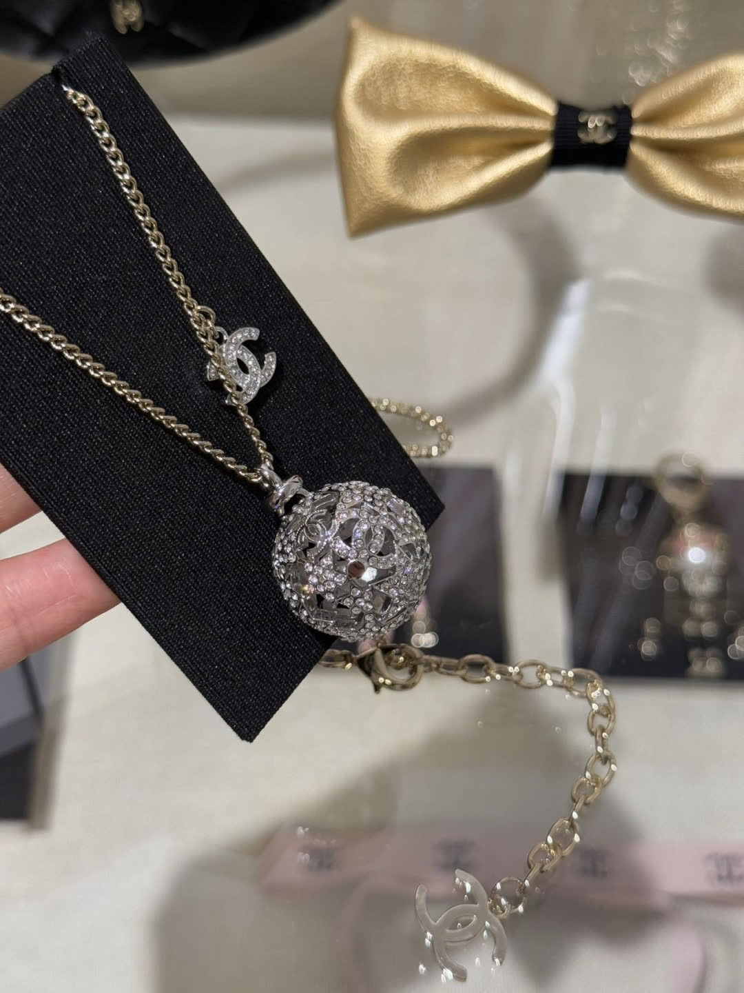 Chanel Star and CC Logo Necklace Set