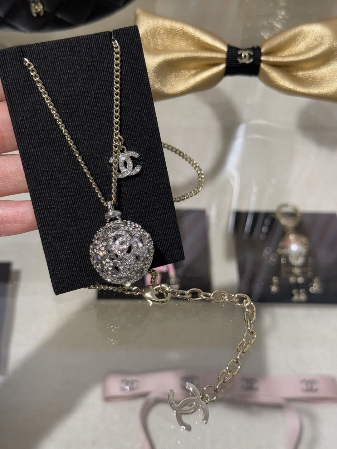Chanel Star and CC Logo Necklace Set