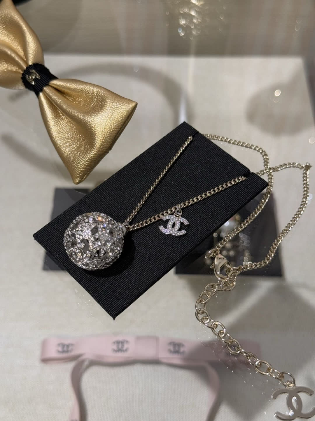 Chanel Star and CC Logo Necklace Set