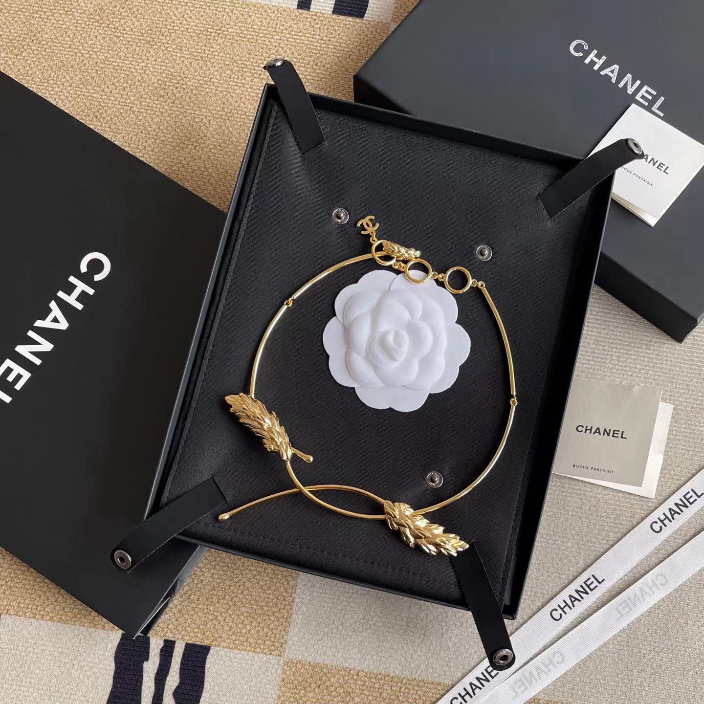 Chanel Gold Leaf Collar Necklace