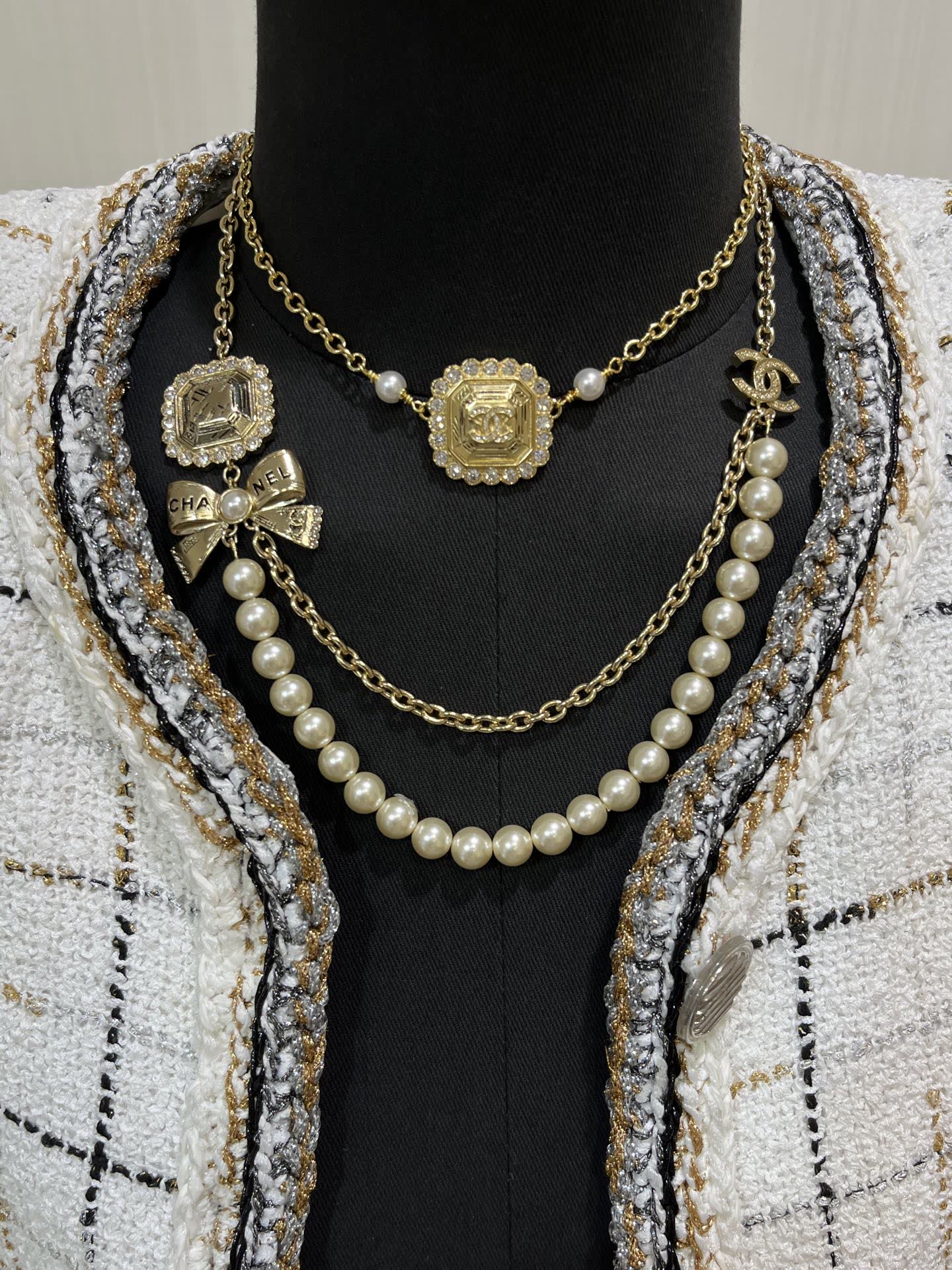Chanel Pearl and Chain Necklace
