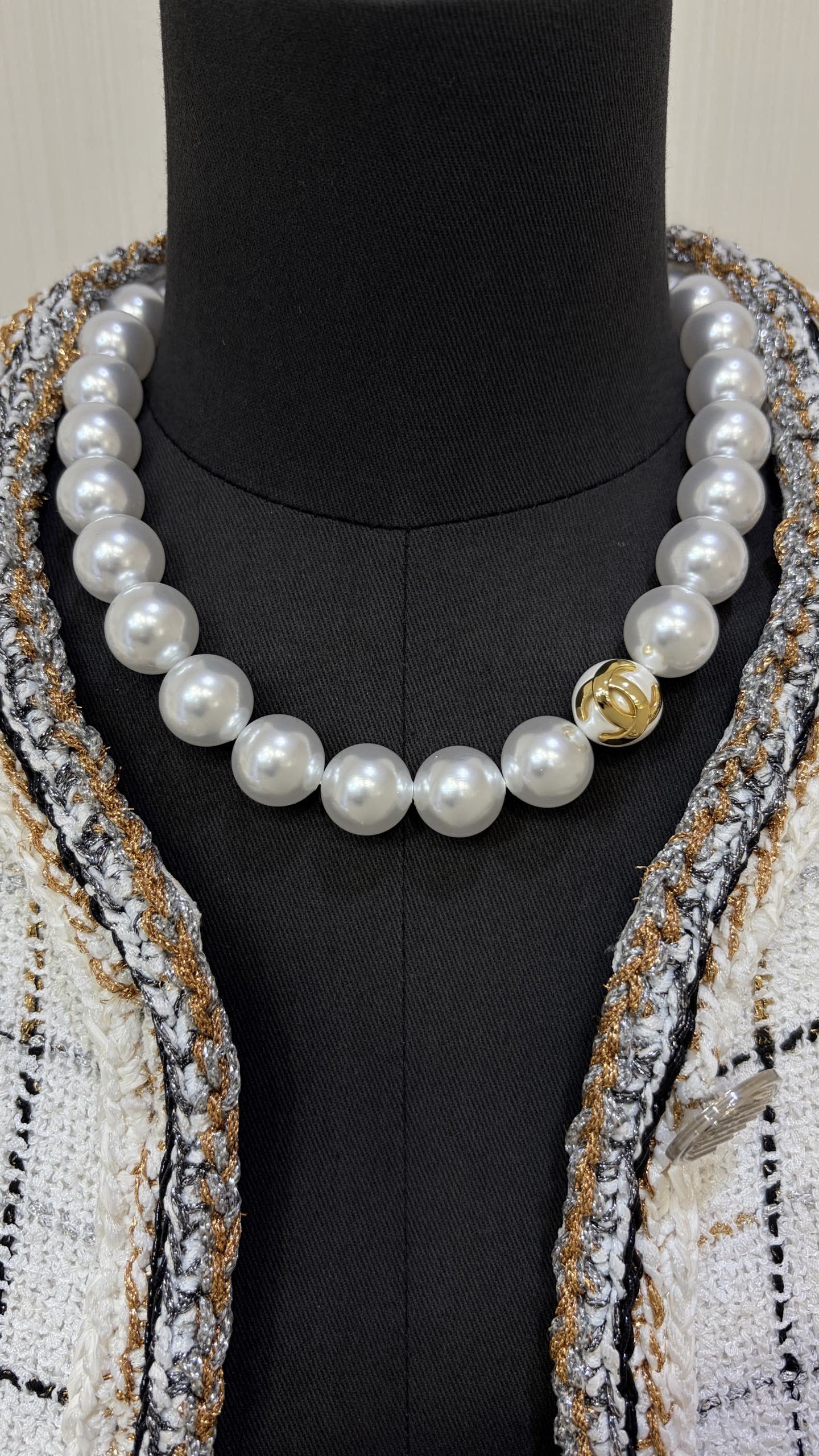 Chanel Pearl Necklace with Gold CC Logo