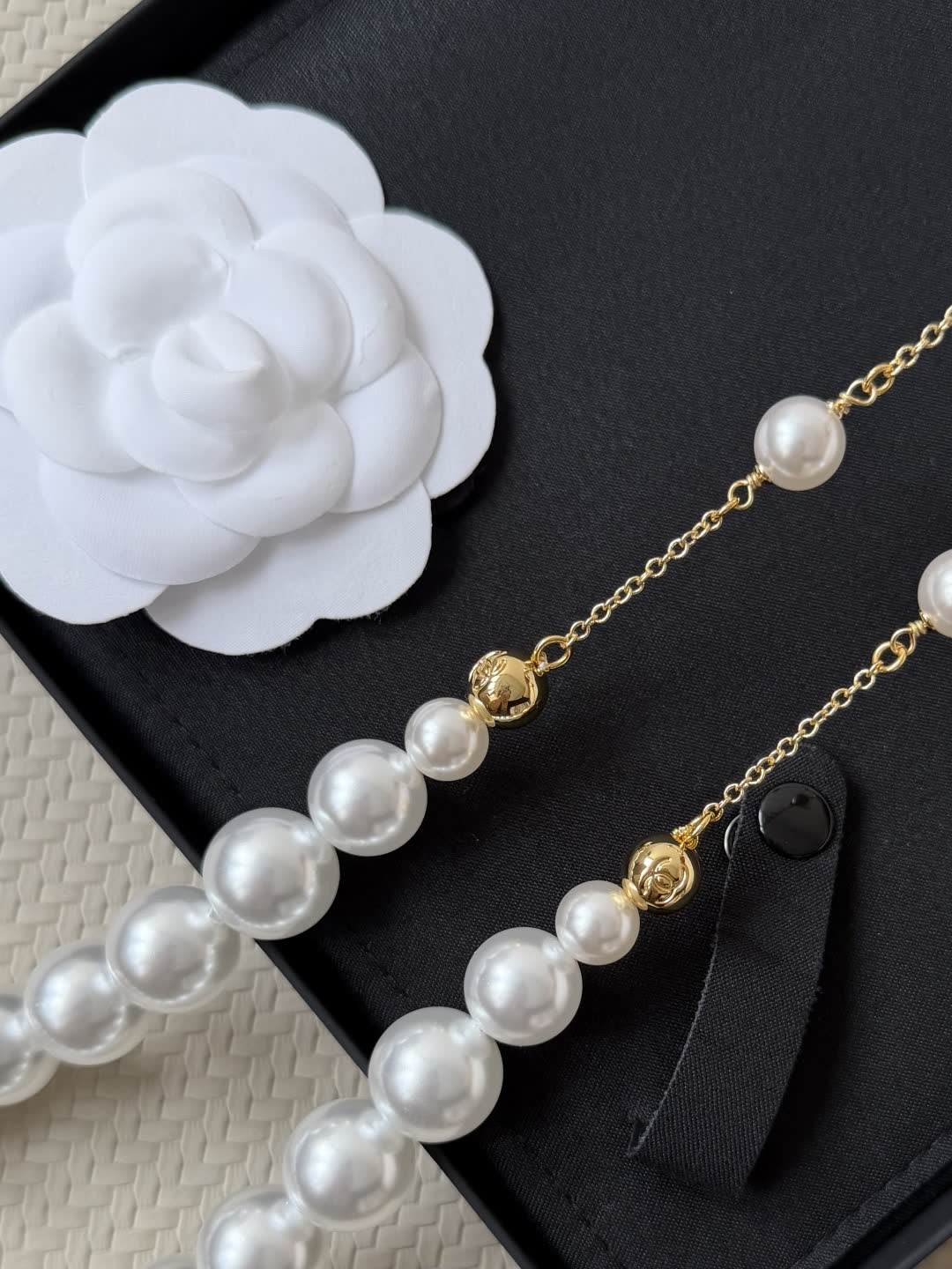 Chanel Chic Pearl Necklace with Gold Accents