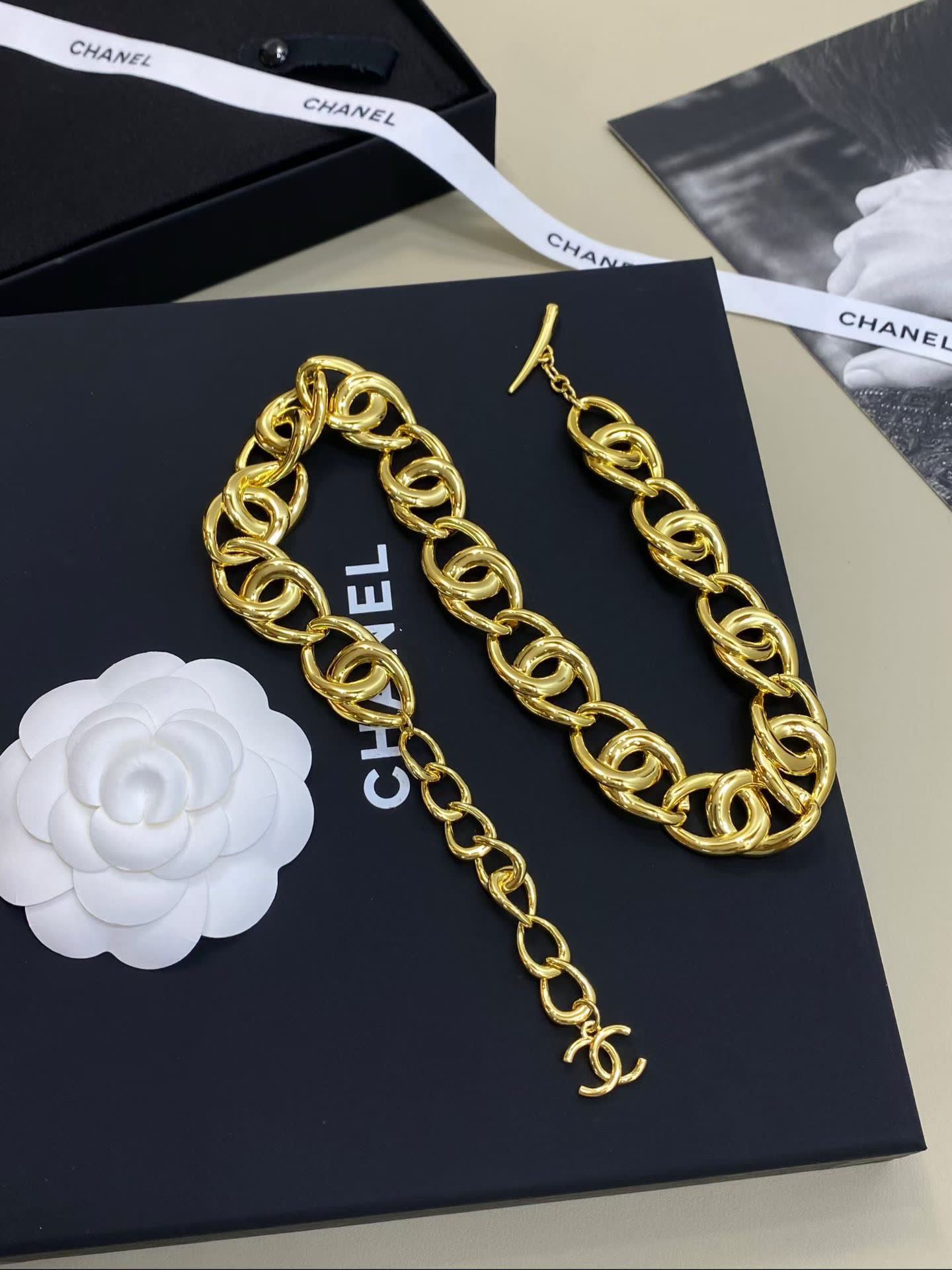 Chanel Gold Chain Necklace