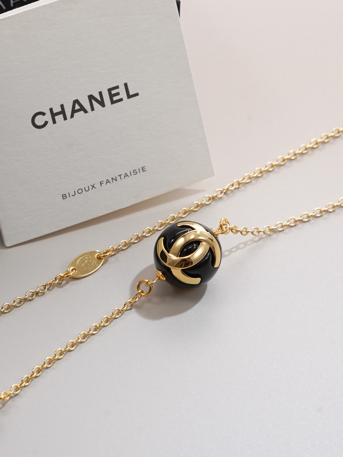 Chanel Pearl and Gold Chain Necklace