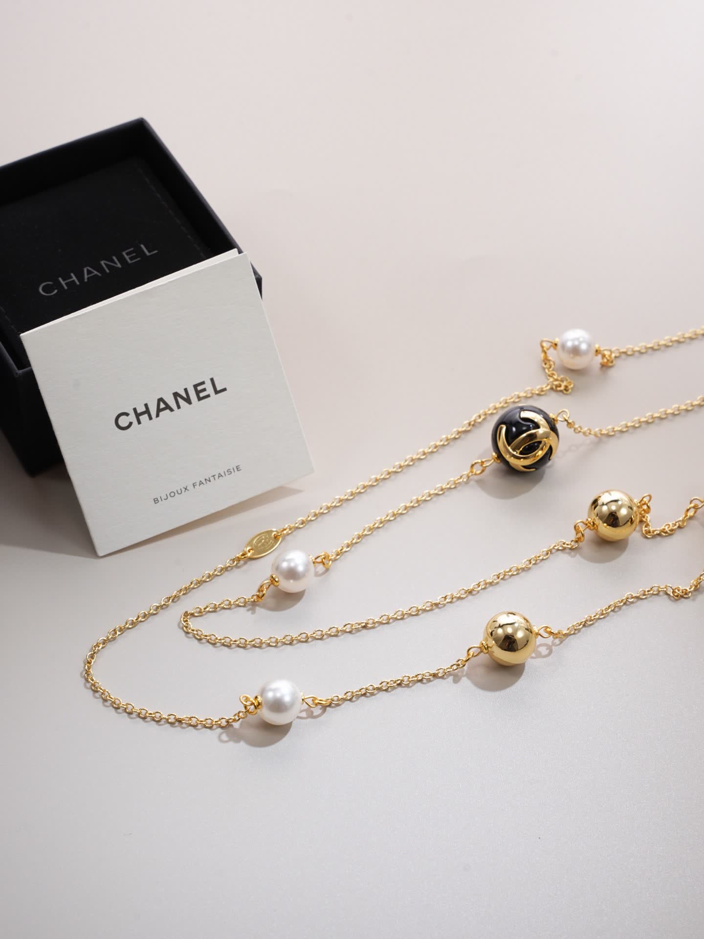 Chanel Pearl and Gold Chain Necklace