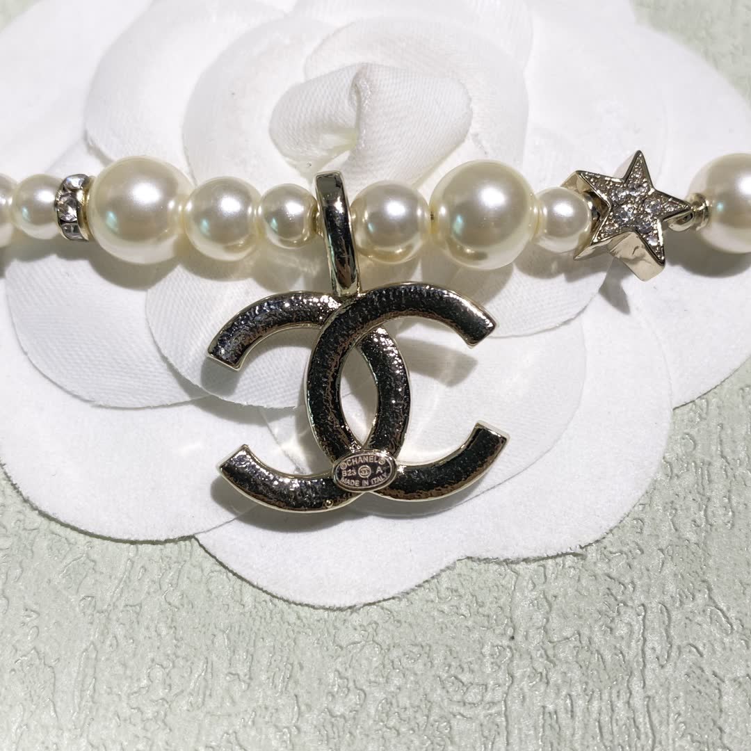 Chanel Pearl Necklace with CC Pendant