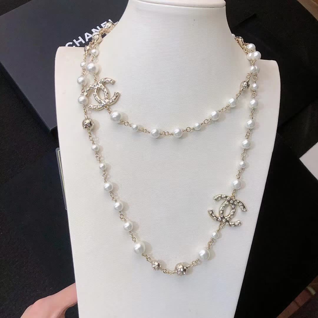 Chanel CC Pearl Necklace
