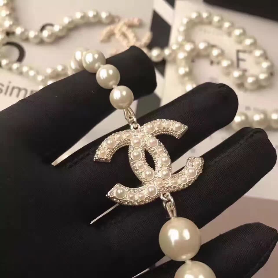Chanel Pearl Necklace with CC Logo