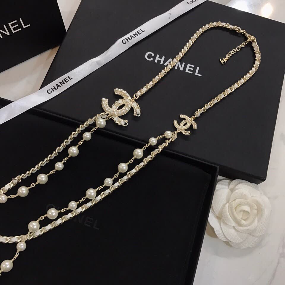 Chanel CC Logo Pearl Chain Necklace