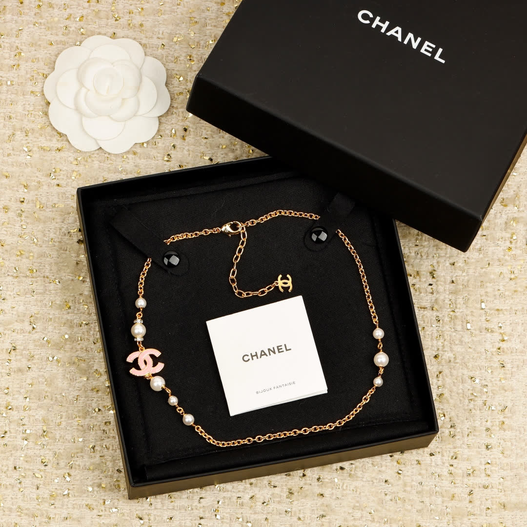 Chanel CC Pearl Necklace