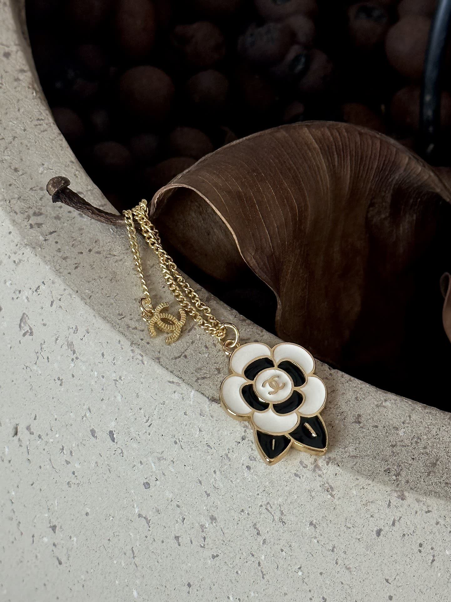 Chanel Camellia Gold and Enamel Necklace Chanel Camellia Gold and Enamel Necklace