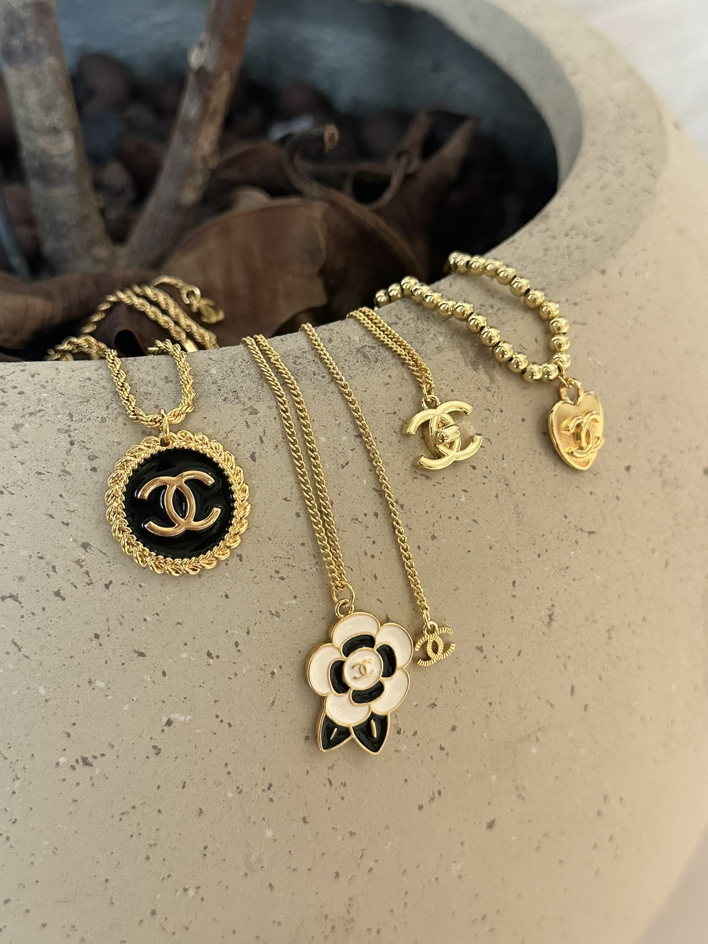 Chanel Camellia Gold and Enamel Necklace
