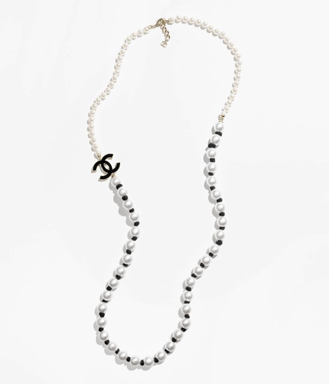 Chanel Pearl Necklace with CC Logo