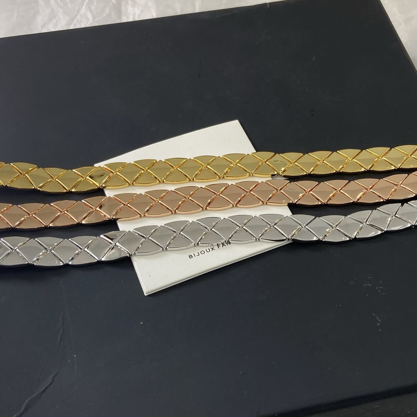 Chanel Silver Necklace with Interlocking Links