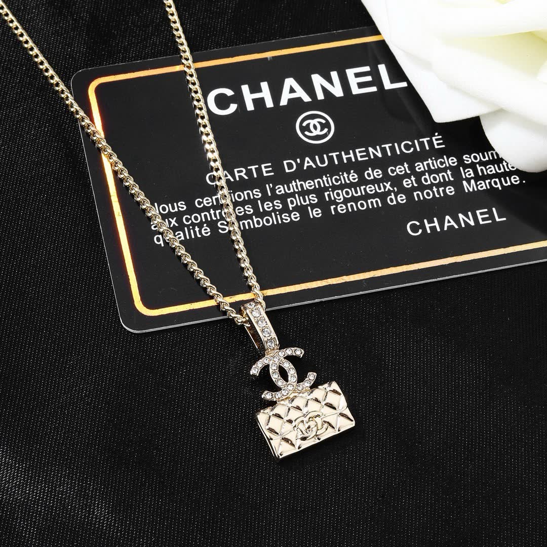 Chanel CC Logo and Quilted Square Pendant Necklace