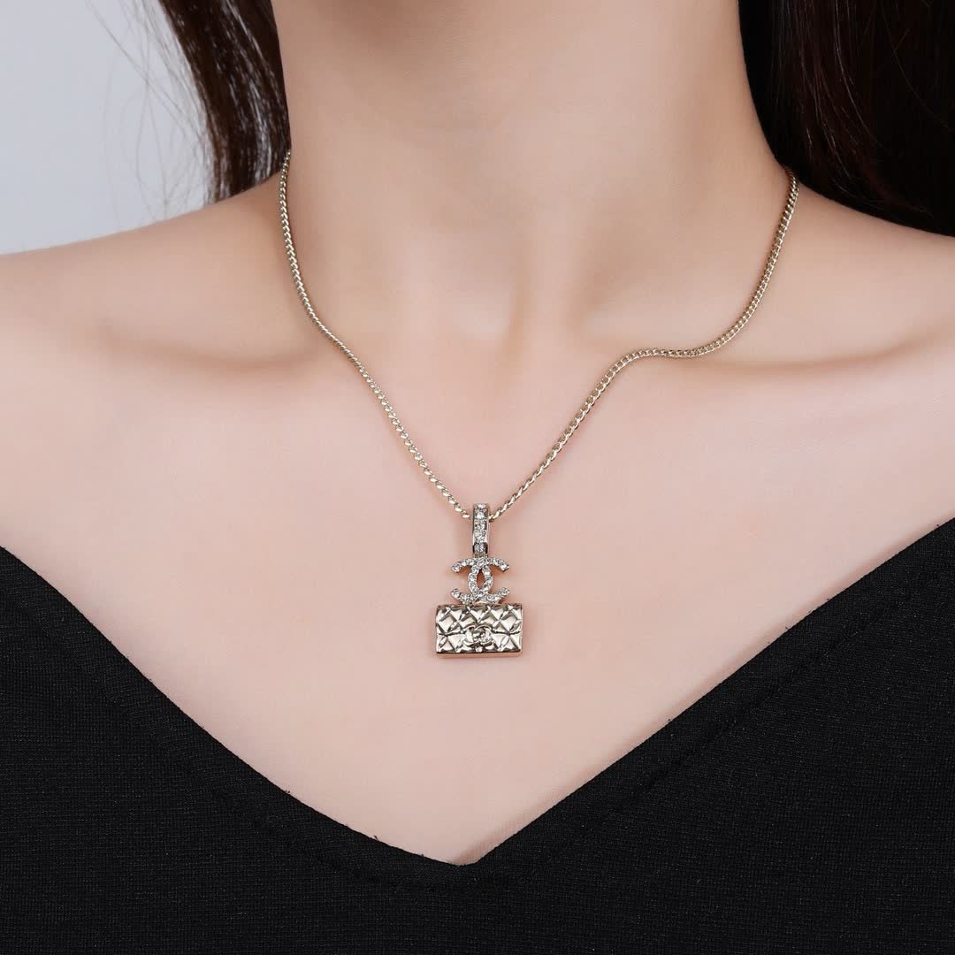 Chanel CC Logo and Quilted Square Pendant Necklace
