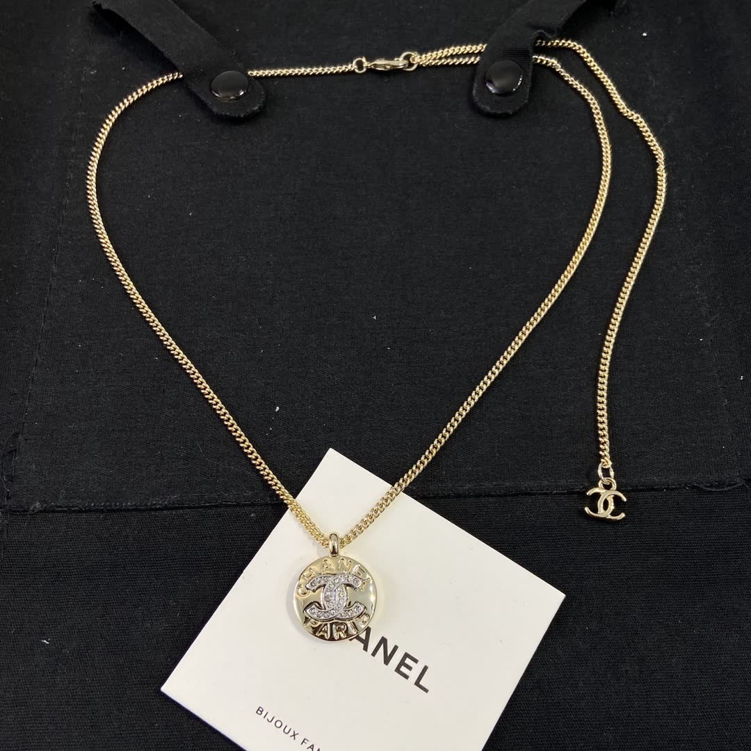 Chanel CC Logo Diamond Disc Necklace