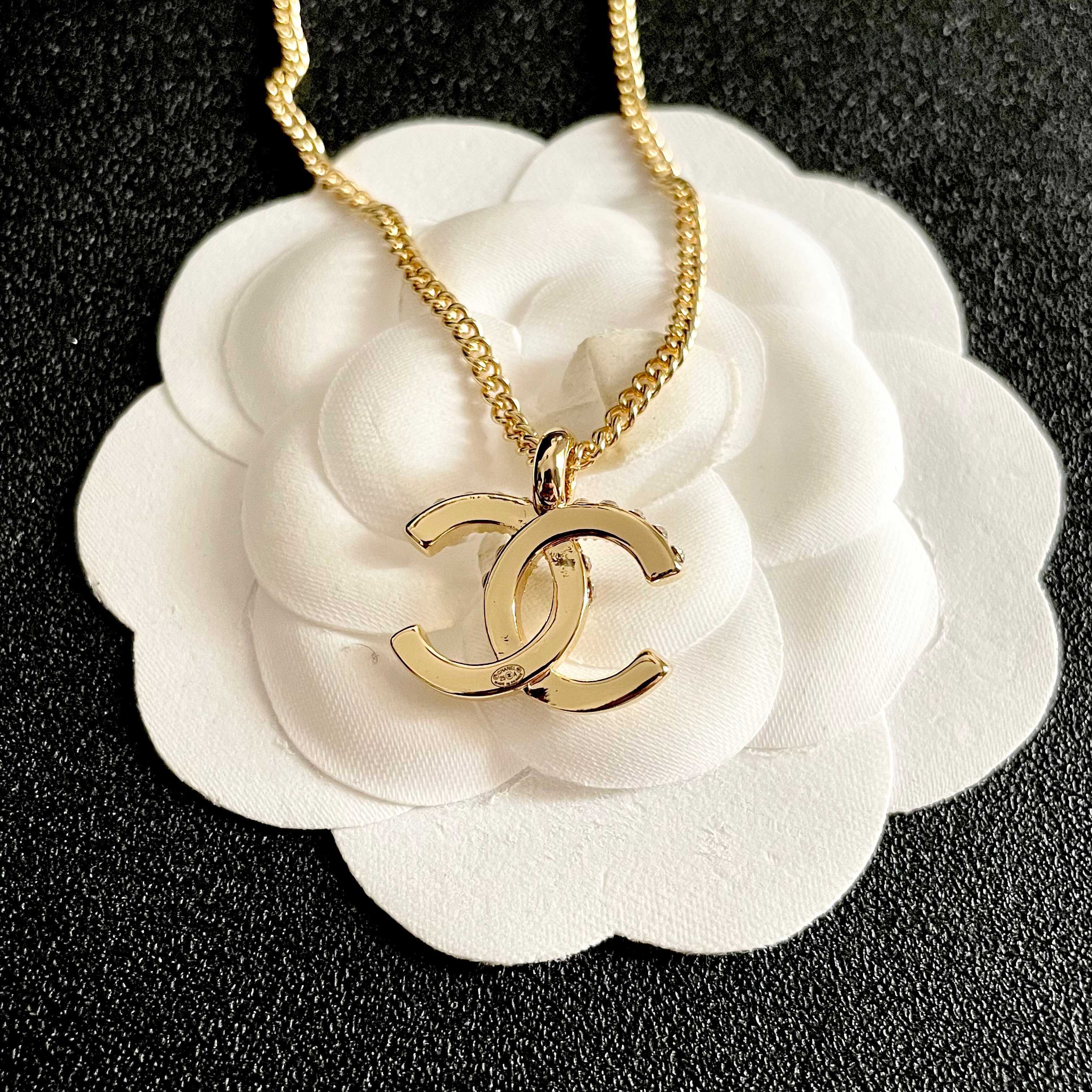 Chanel CC Logo Pendant Necklace