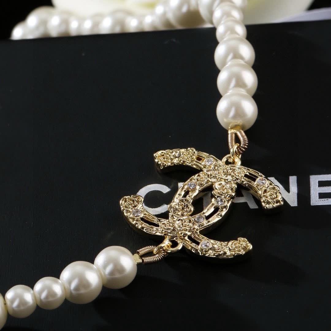Chanel Pearl Necklace with Gold CC Clasp