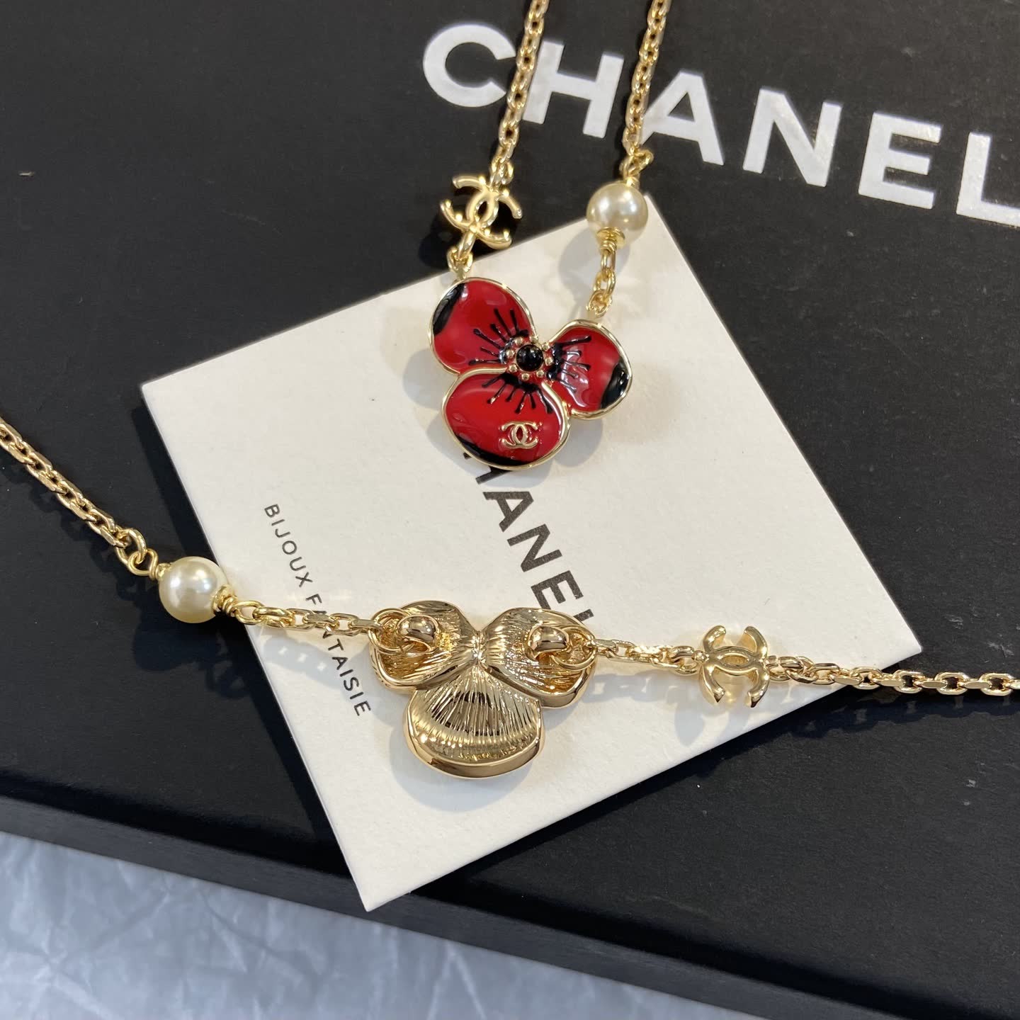 Chanel Gold-Plated Enamel Flower Necklace