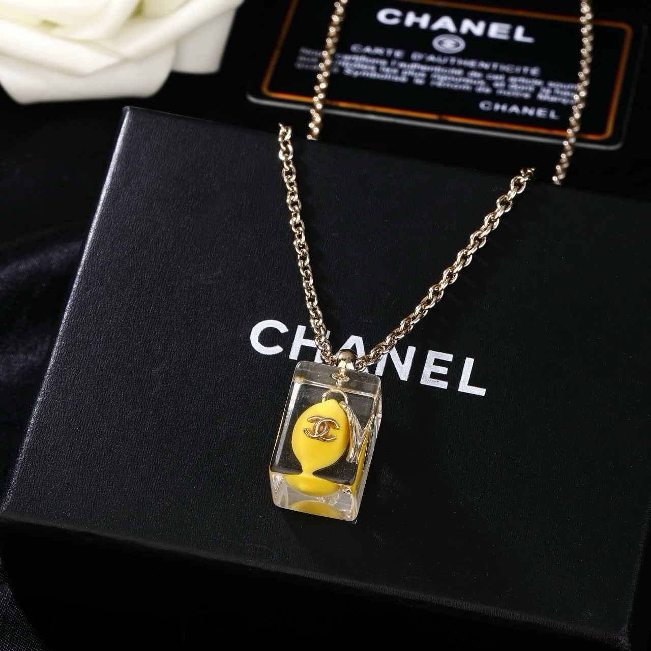 Chanel Yellow Crystal Necklace Chanel Yellow Crystal Necklace